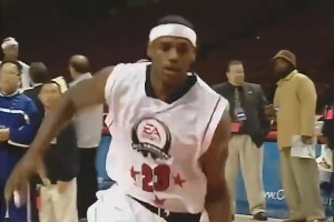 青春回忆🤗当年NBAlive04宣传片，姚明幼詹等球星出镜